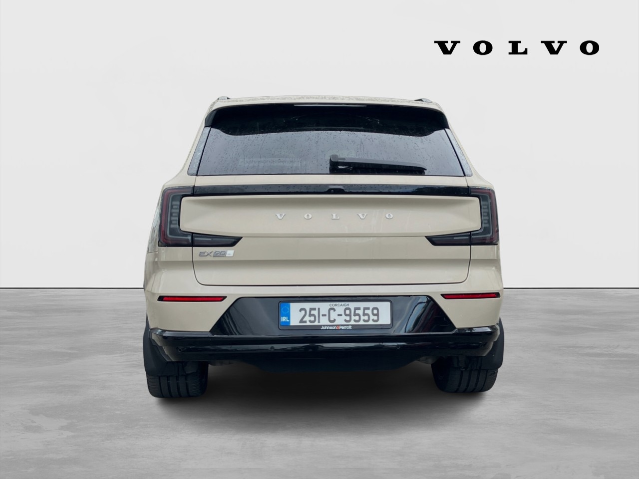 Volvo EX90 111 kWh Twin Motor  AWD 517bhp  Performance Ultra -  Sand Dune Metallic