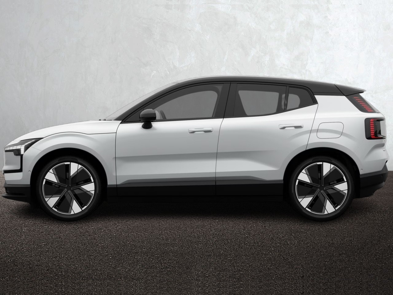 Volvo EX30 P5 Long Range Ultra -  Available to order for  2027