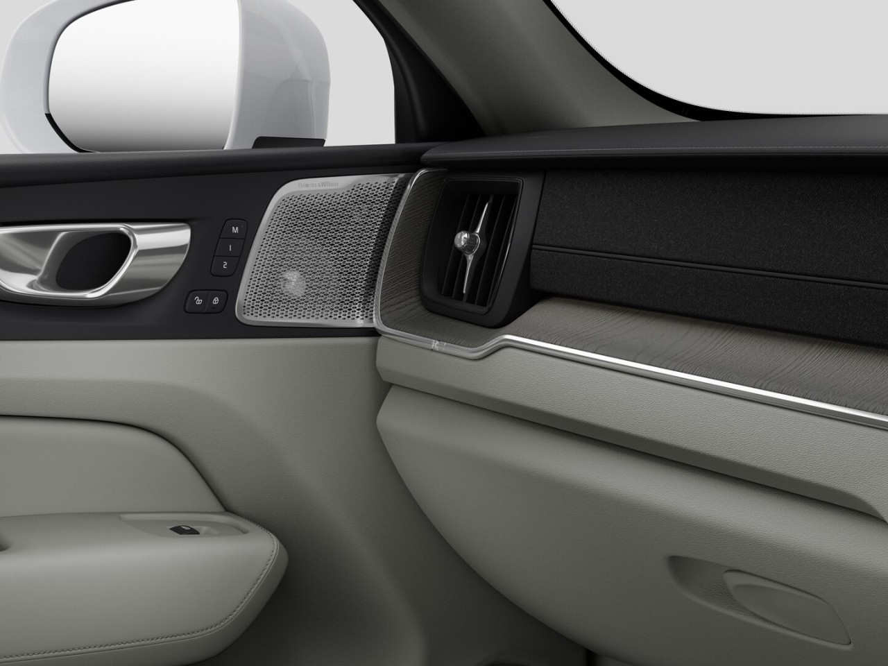 Volvo XC60 T6 356bhp AWD Long Range PHEV Ultra Pro Bright - Order for 2027