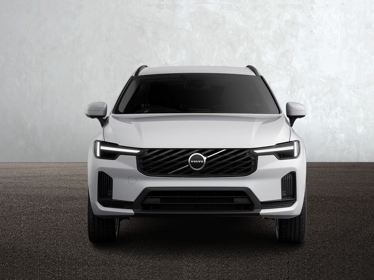 Volvo XC60 T6 356bhp AWD Long Range PHEV Core Bright- Order for 2027