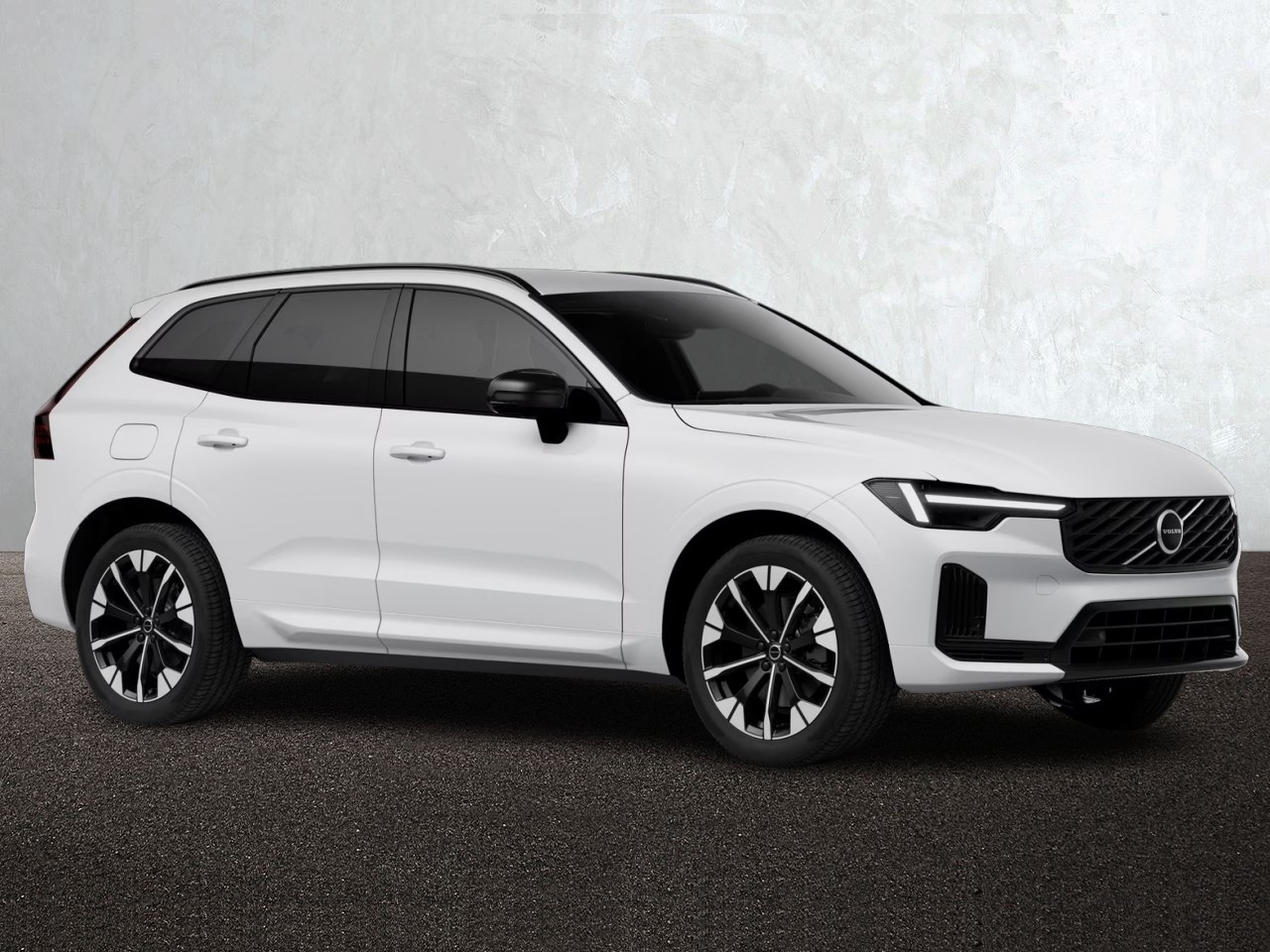 Volvo XC60 T6 356bhp AWD Long Range PHEV Plus Pro Dark - Order for 2027